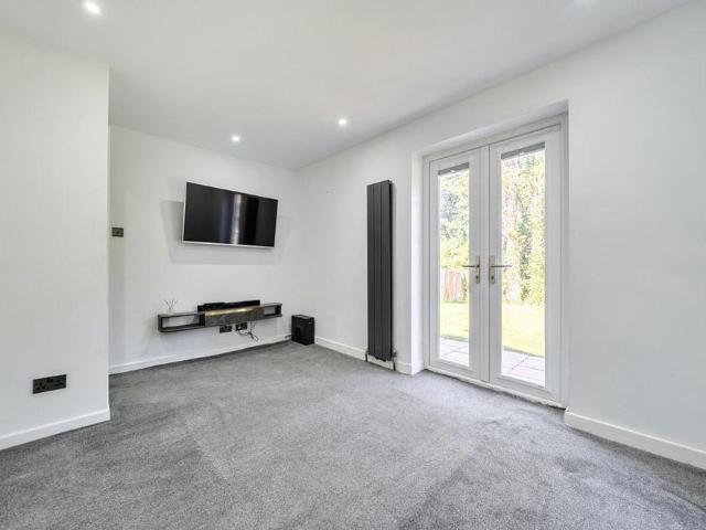 House for rent in The Polygon, City Of Southampton