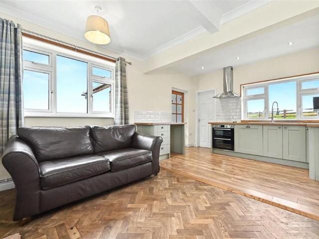 House for rent in Middle Mayfield, East Staffordshire