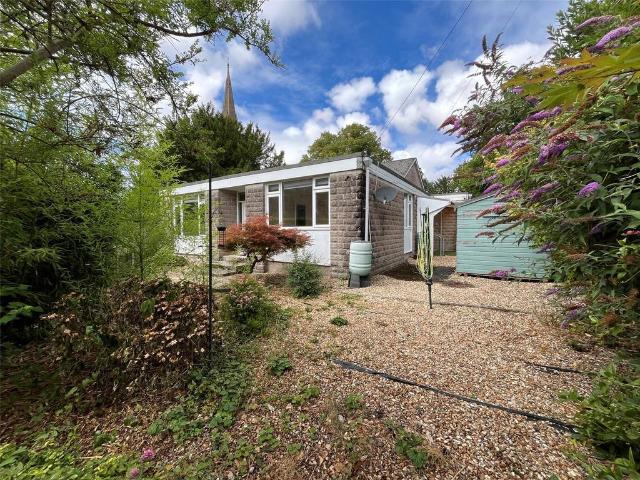 Bungalow for rent in Wells, Somerset