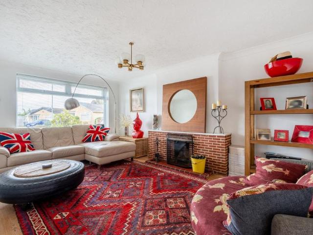 House for rent in Westfield View, East Bank