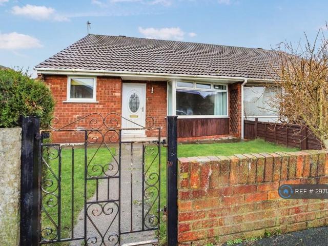 Bungalow for rent in Wargrave, Newton-le-willows