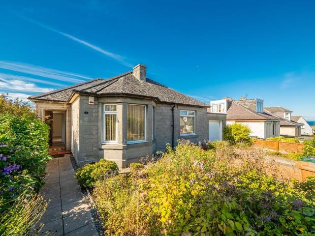 Bungalow for rent in Portobello, Scotland