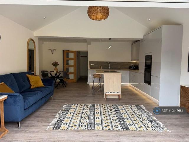 House for rent in Barton In Fabis, East Midlands