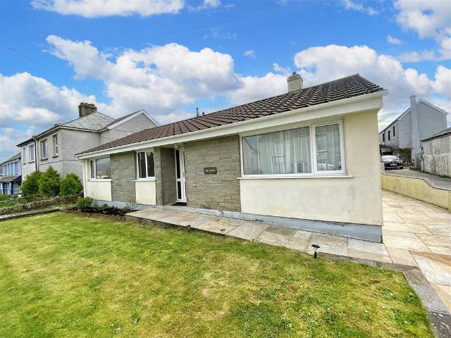Bungalow for rent in Delabole, Cornwall