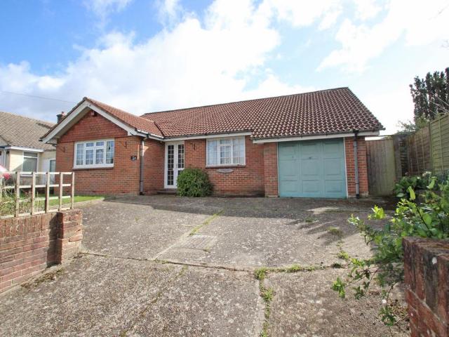 Bungalow for rent in Wootton Bridge, Isle Of Man