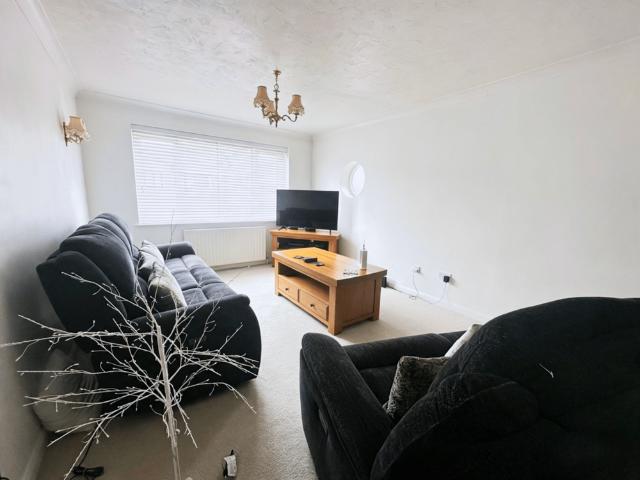 House for rent in Collington, Heathlands