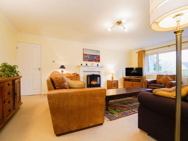 House for rent in School House, Gloucestershire