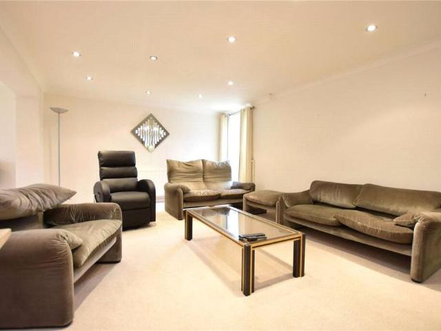 House for rent in Harewood, West Yorkshire