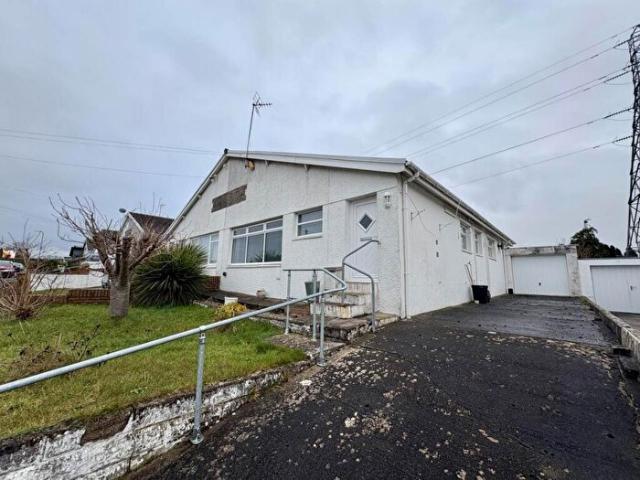 Apartment for rent in Bridgend, Wales