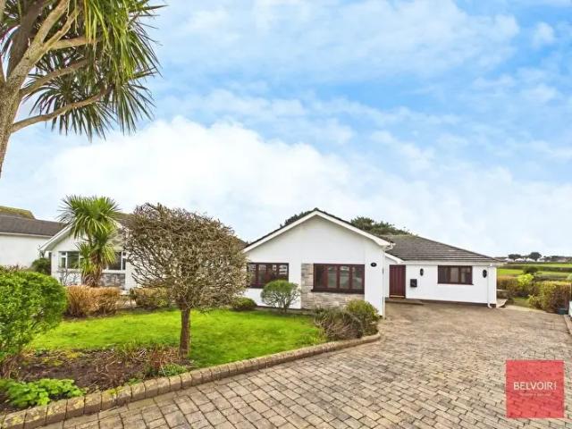 Apartment for rent in Parkmill, Southgate