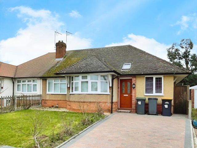Apartment for rent in Clapham, Bedford
