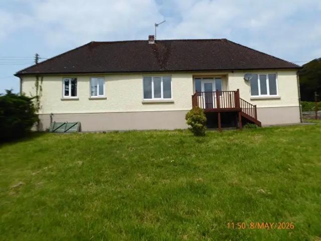 Apartment for rent in Llangynnwr, Abergwili