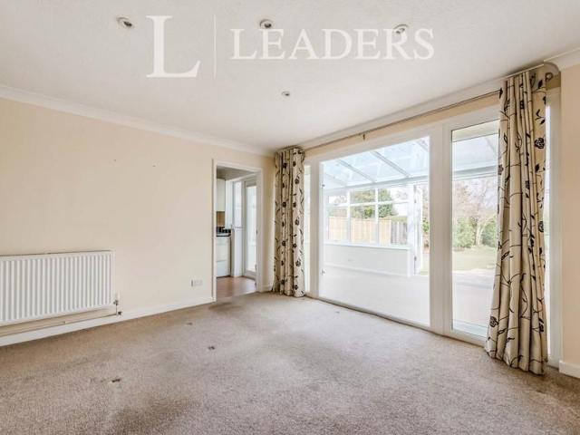 House for rent in Tower Hill, Horsham