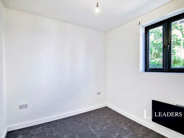 House for rent in Alton Barnes, Essex