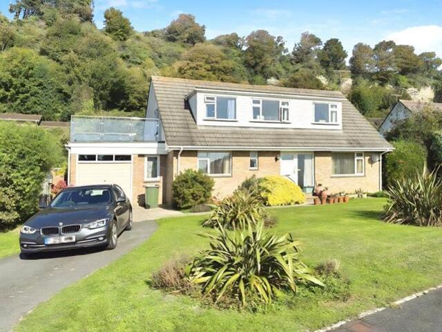 Bungalow for sale in St. Lawrence, Ventnor