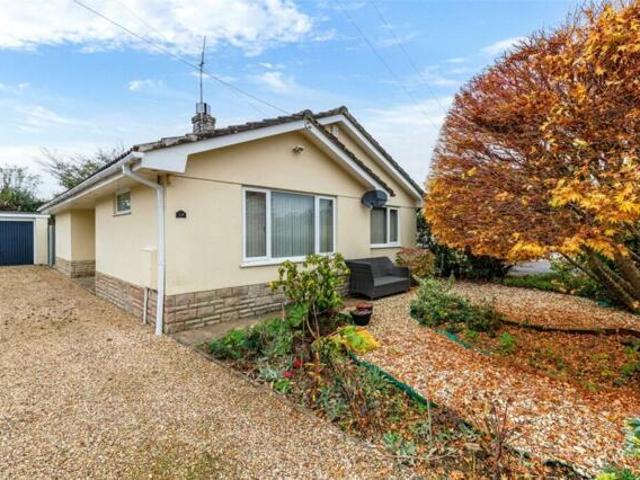 Bungalow for rent in Wimborne, St Johns