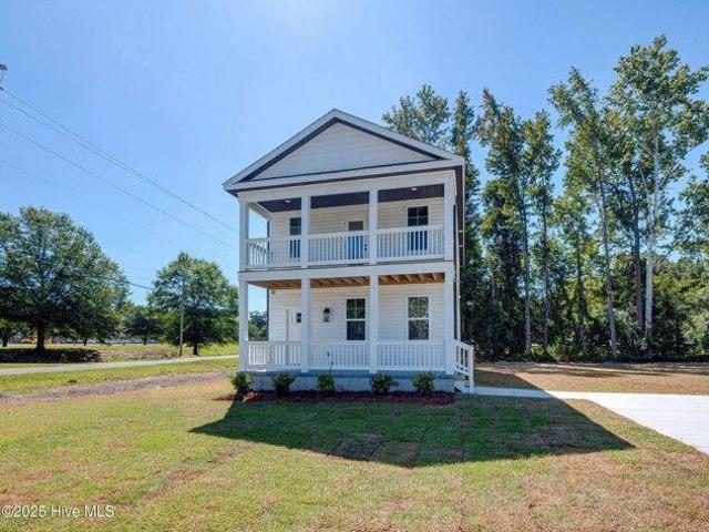 House for sale in Burgaw, North Carolina