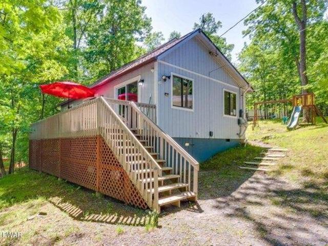 House for sale in Dingmans Ferry, Pennsylvania