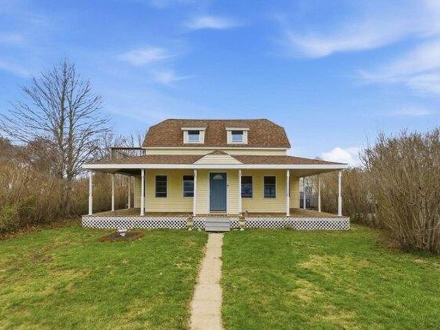 House for sale in Cataumet, Massachusetts