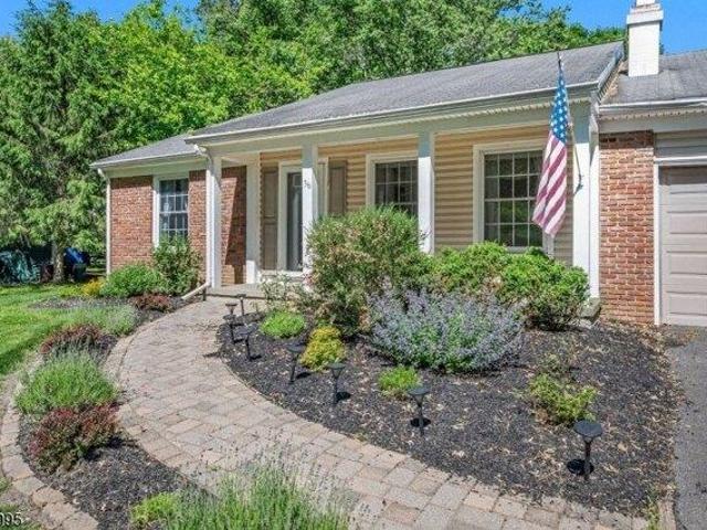 House for sale in Califon, New Jersey