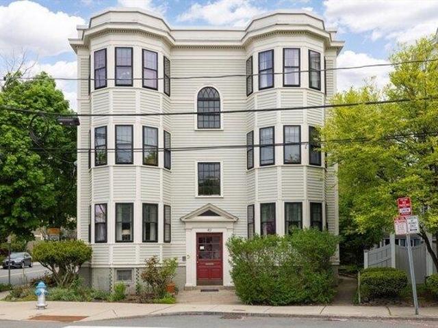 Condo for sale in Cambridge, Massachusetts