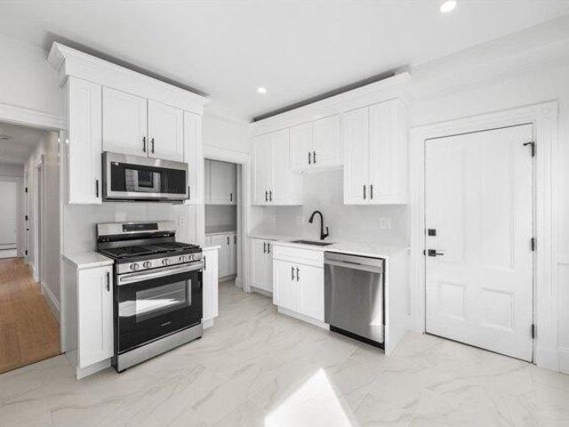 Condo for sale in Cambridge, Massachusetts