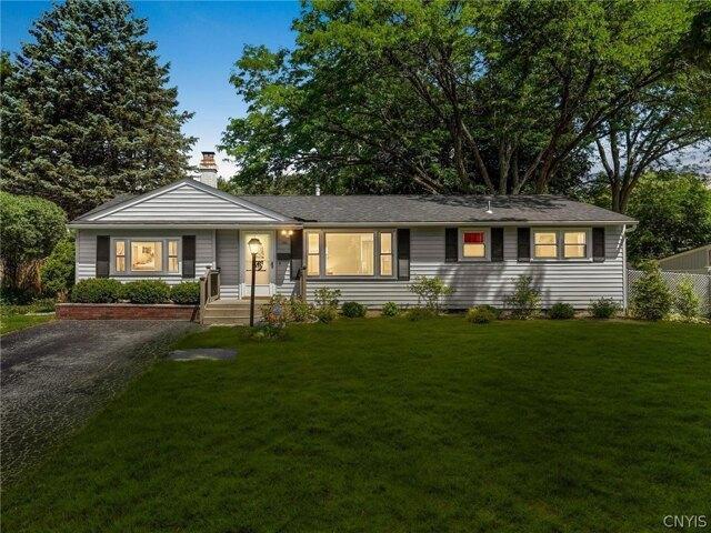 House for sale in Camillus, New York