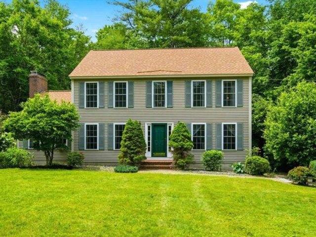 House for sale in New Hampshire