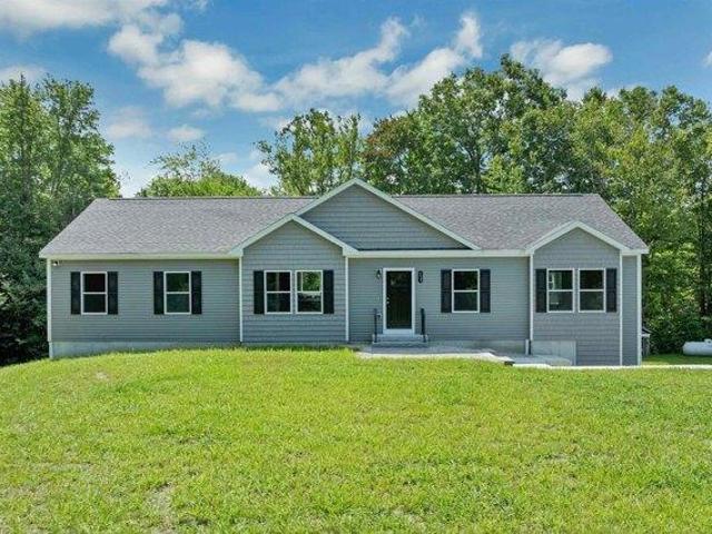 House for sale in New Hampshire