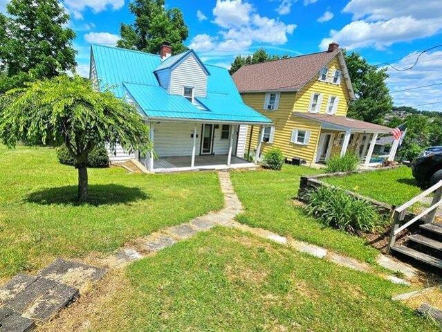 House for sale in Canonsburg, Pennsylvania