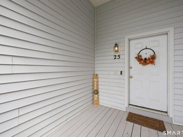 House for sale in Canton, Connecticut