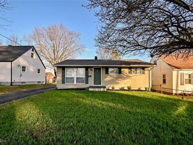 House for sale in Canton, Ohio