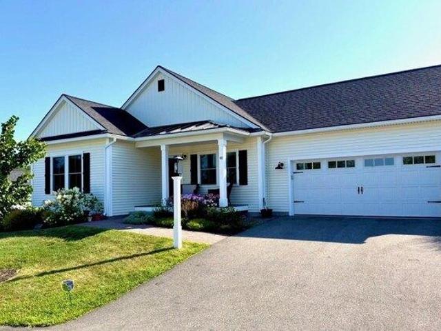 Condo for sale in Cape Elizabeth, Maine