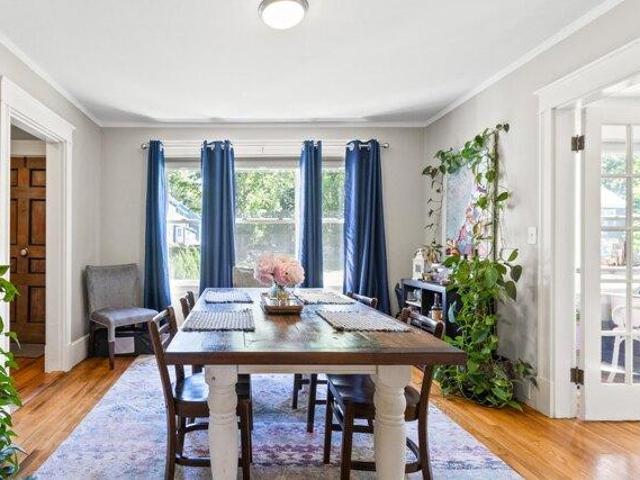 House for sale in Cape Elizabeth, Maine