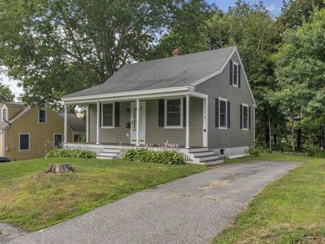 House for sale in Elizabeth Park, Cape Elizabeth