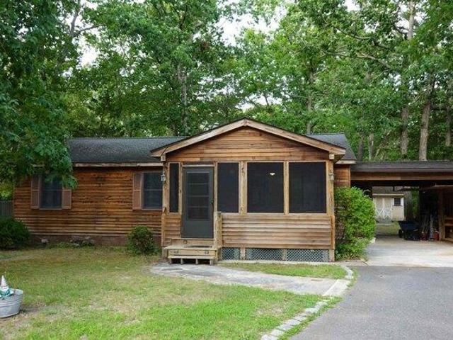 House for sale in Dennisville, New Jersey