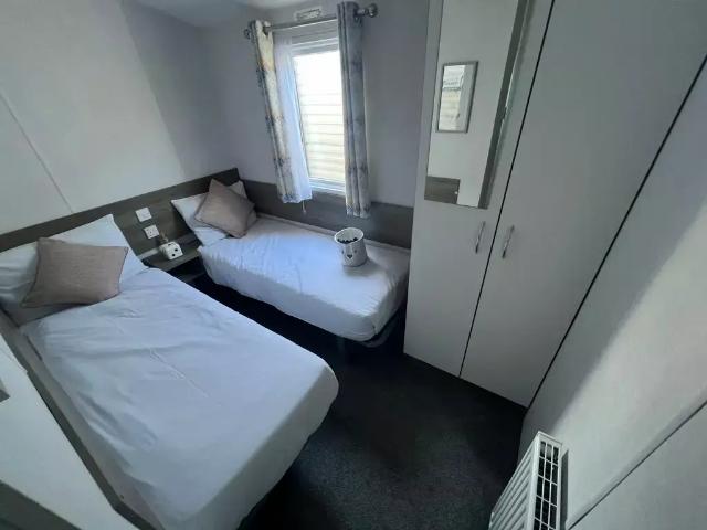 Park Home for sale in Littlecote, West Sussex