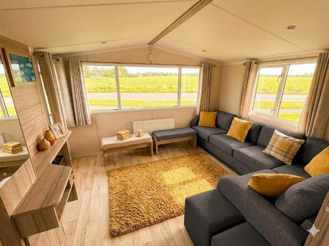 Park Home for sale in Llangyniew, Wales