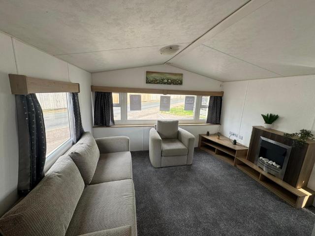 Park Home for sale in Dale Hill, Essex