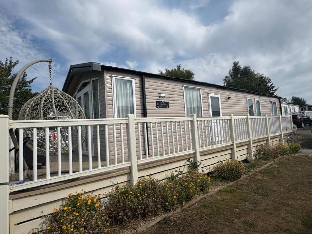 Park Home for sale in Allhallows