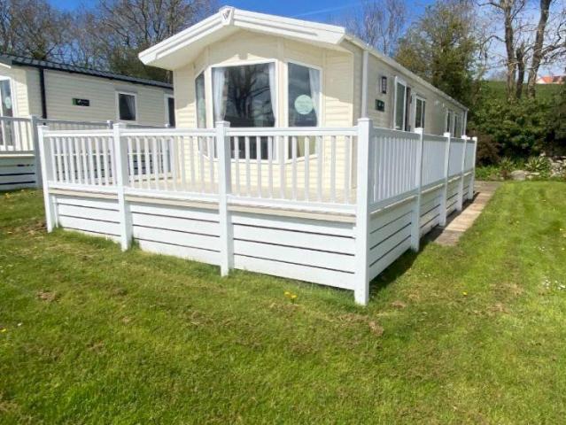 Park Home for sale in Llysfaen, Wales