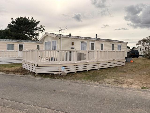 Park Home for sale in Porthmadog, Morfa Bychan