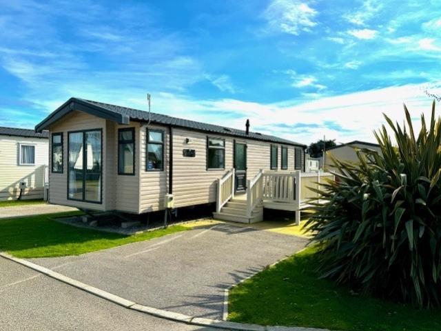 Park Home for sale in Tywardreath, Cornwall