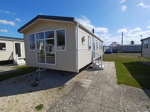 Park Home for sale in Kirby Misperton, North Yorkshire
