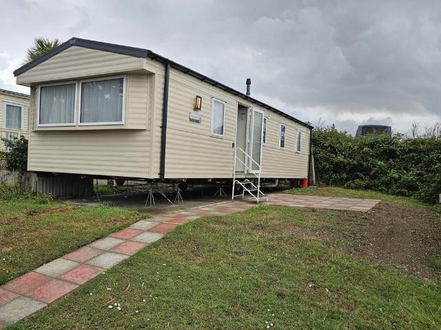 Park Home for sale in Dale Hill, Essex