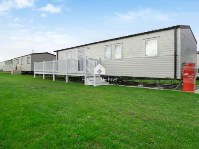 Property for sale in Dale Hill, Essex