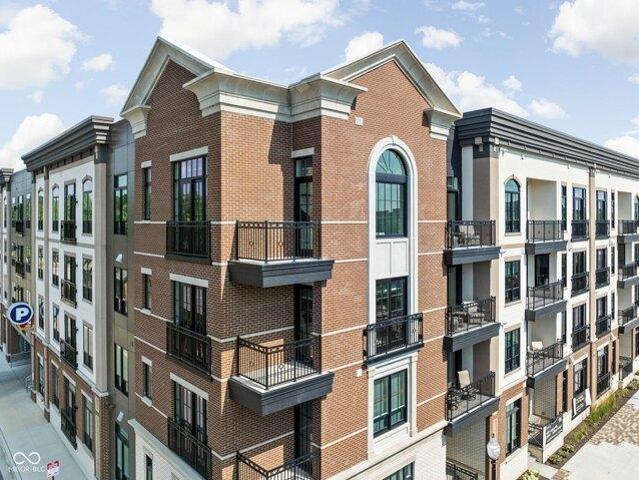 Condo for sale in Carmel, Indiana