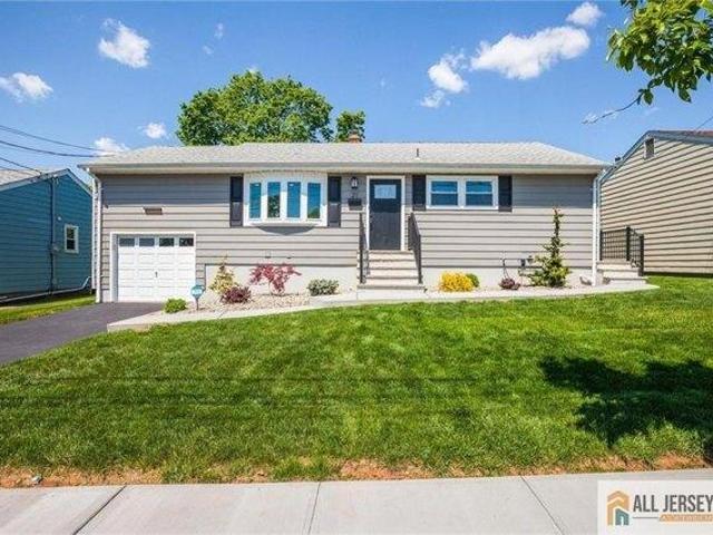 House for sale in Carteret, New Jersey