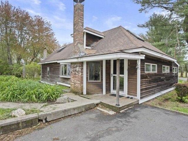House for sale in Carver, Massachusetts