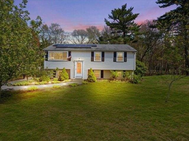 House for sale in Carver, Massachusetts